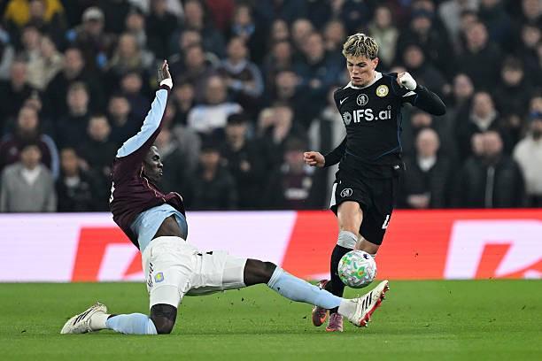 乐鱼app-掉链子,维拉近6轮英超仅取1胜,二月至今只拿5分